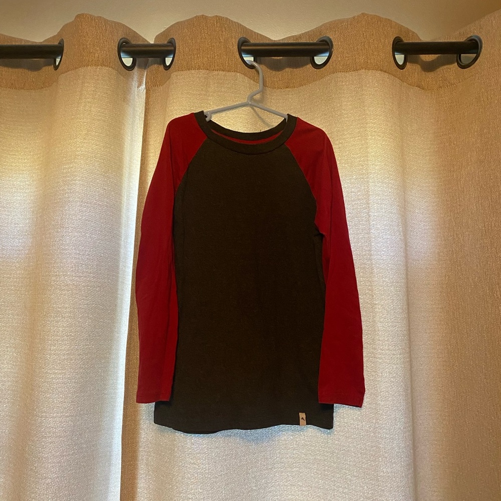 Tommy Bahama Kids Charcoal Grey and Red Long Sleeve Shirt, Size M (7/8)!